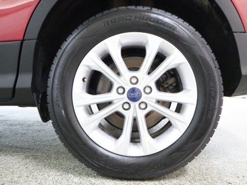 Used 2017 Ford Escape SE w/ Equipment Group 201A FWD image 20