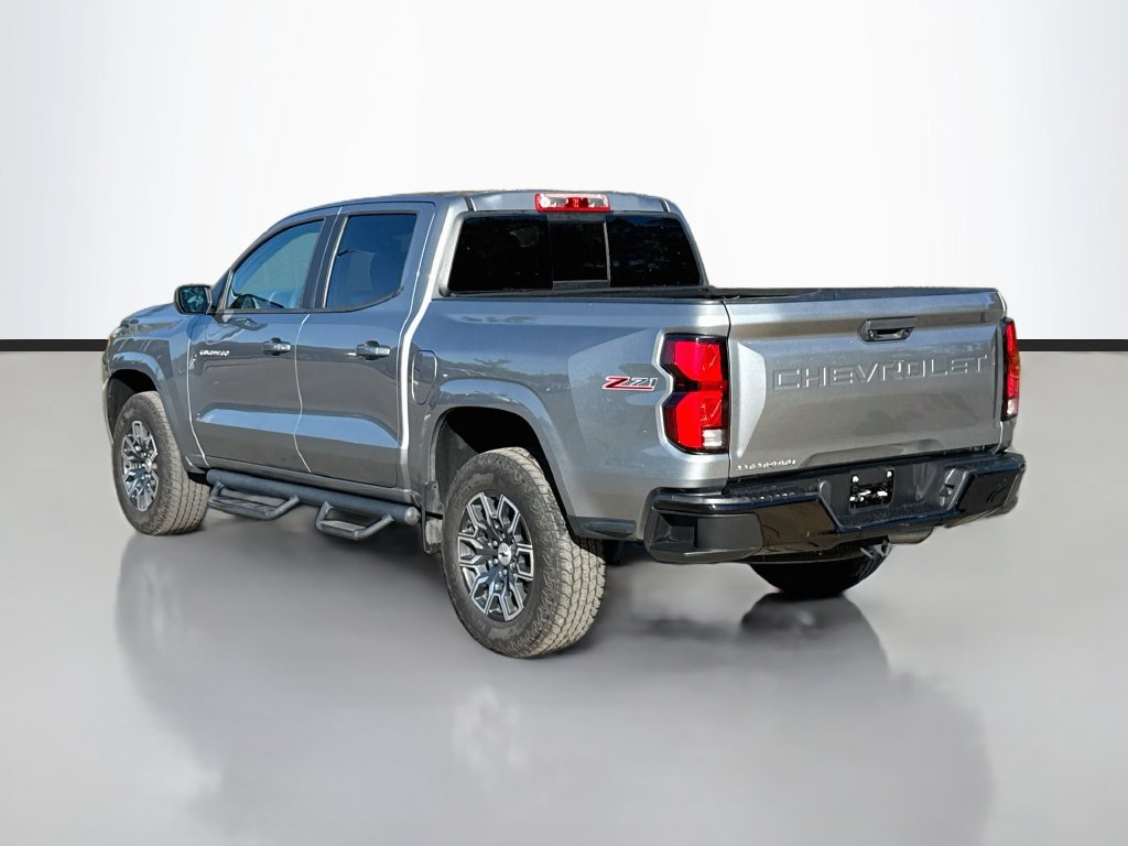 Used 2023 Chevrolet Colorado Z71 w/ Z71 Convenience Package 2 AWD/4WD image 5