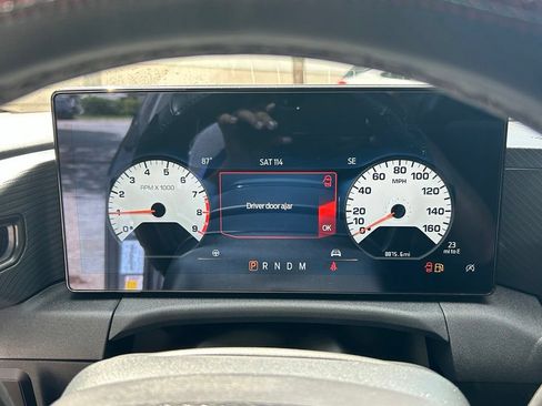 Used 2025 Ford Mustang GT RWD image 18