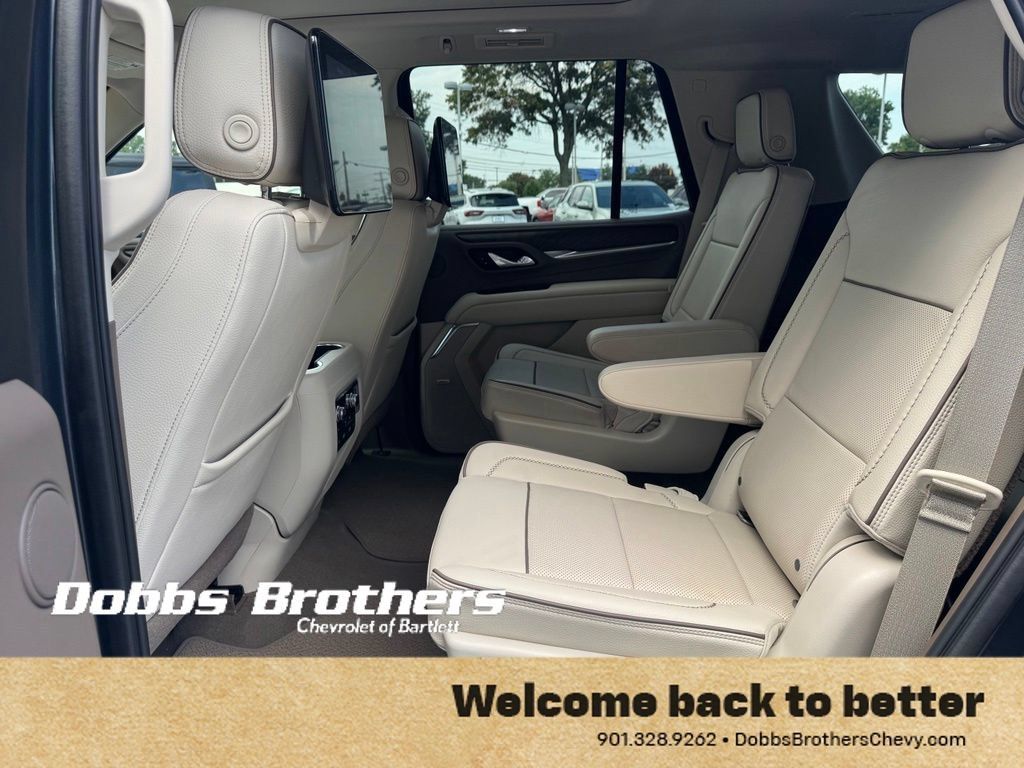 Used 2021 GMC Yukon Denali w/ Denali Ultimate Package AWD/4WD image 35