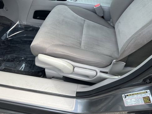 Used 2014 Honda CR-V LX image 17