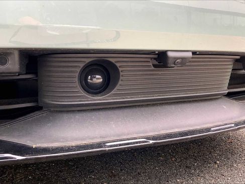 New 2025 Porsche Taycan 4 Cross Turismo image 25