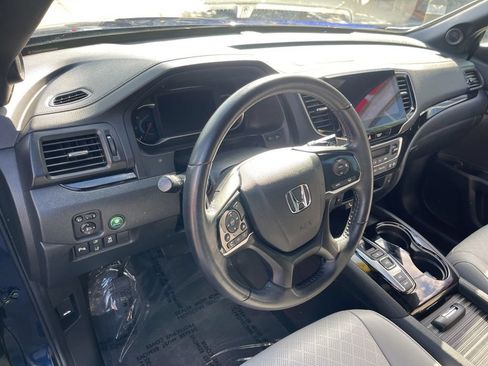 Used 2021 Honda Passport Touring image 10
