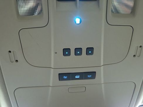 Used 2013 Chevrolet Malibu LTZ image 24