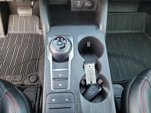 Used 2025 Ford Escape ST-Line w/ Cold Weather Package image 25