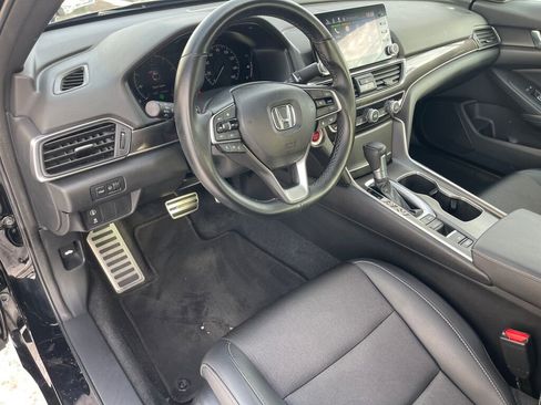 Used 2022 Honda Accord Sport image 5