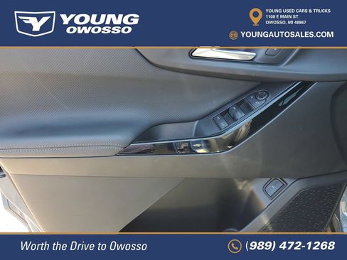 Used 2026 Chevrolet Equinox LT w/ Convenience Package II AWD/4WD image 24