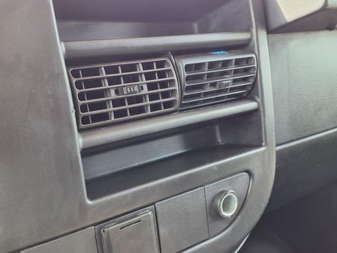 Used 2018 GMC Savana 2500 w/ Driver Convenience Package image 23