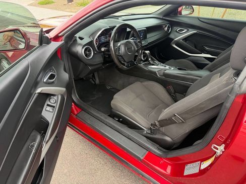 Used 2018 Chevrolet Camaro LT w/ RS Package RWD image 9
