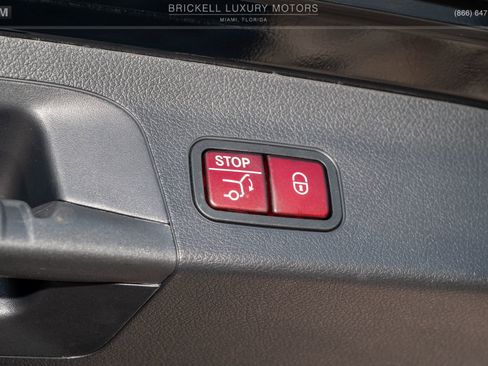 Used 2023 Mercedes-Benz GLS 450 4MATIC image 16