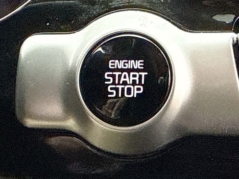 Used 2023 Kia Seltos S image 9