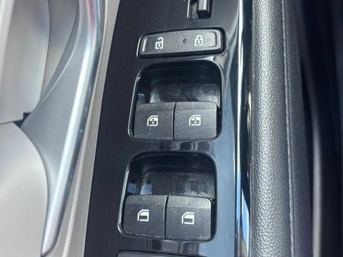 Used 2023 Hyundai Tucson Limited AWD/4WD image 10