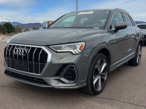 Used 2020 Audi Q3 2.0T Prestige w/ Prestige Package AWD/4WD image 3