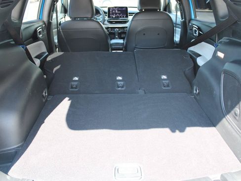 Certified 2023 Jeep Compass Limited w/ Sun and Sound Group AWD/4WD image 28