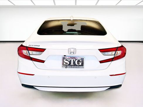 Used 2022 Honda Accord EX-L image 5