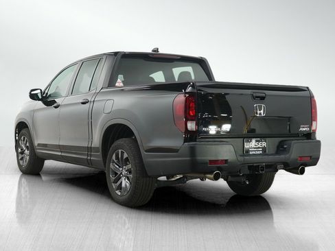 Used 2023 Honda Ridgeline Sport image 3