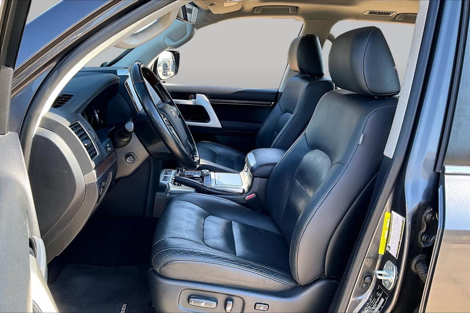 Used 2019 Toyota Land Cruiser AWD/4WD image 8