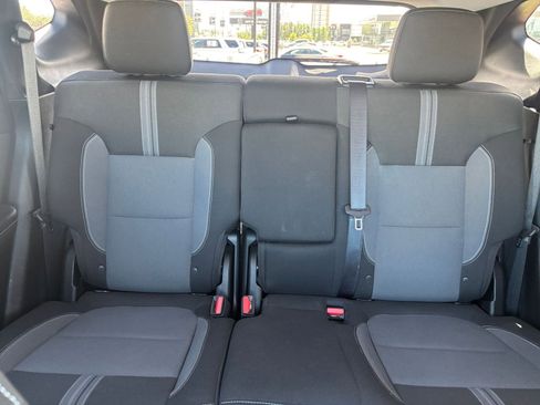 Used 2025 Chevrolet Blazer LT FWD image 39
