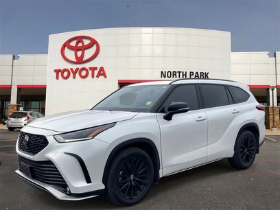 Certified 2023 Toyota Highlander XSE