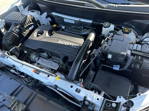 Used 2022 GMC Terrain SLT w/ Elevation Edition image 10