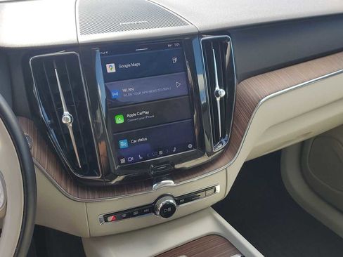 Used 2022 Volvo XC60 T8 Inscription Expression w/ Advanced Package image 28