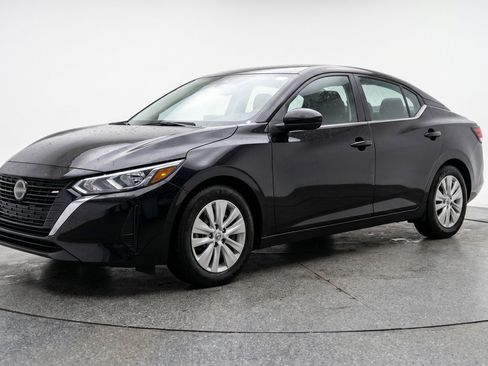 Used 2025 Nissan Sentra S FWD image 3