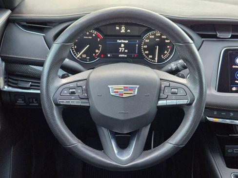 Certified 2023 Cadillac XT4 Sport w/ Cold Weather Package image 15