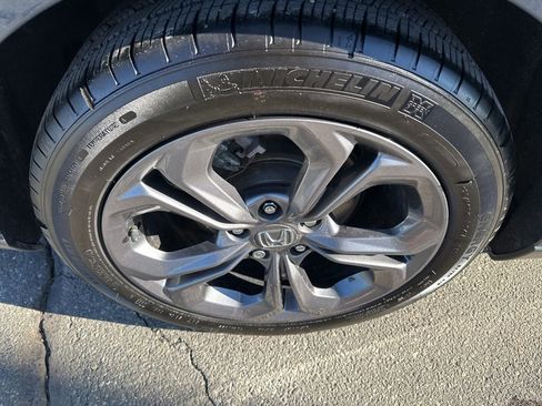 Used 2023 Honda Accord EX image 11