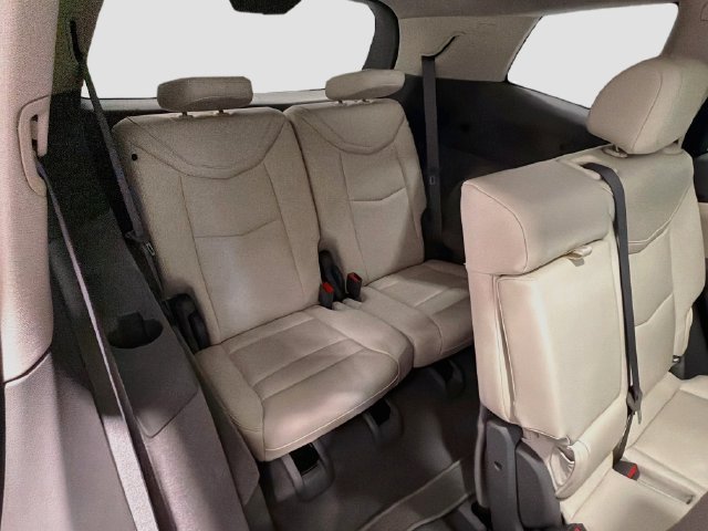 Used 2024 Cadillac XT6 Premium Luxury AWD/4WD image 24