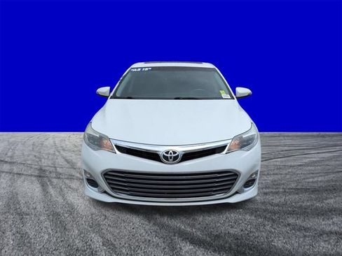 Used 2014 Toyota Avalon XLE Premium FWD image 9