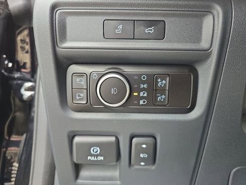 Used 2023 Ford Expedition Max Platinum image 31