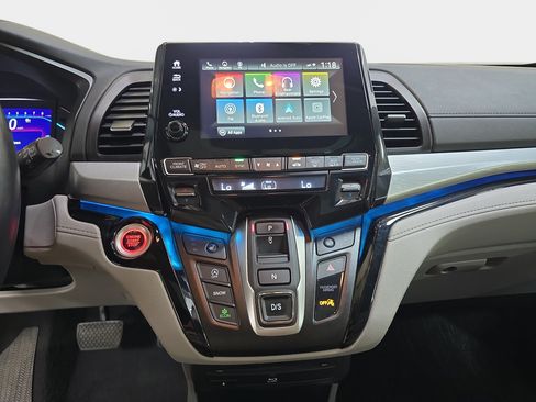 Used 2021 Honda Odyssey Touring image 17