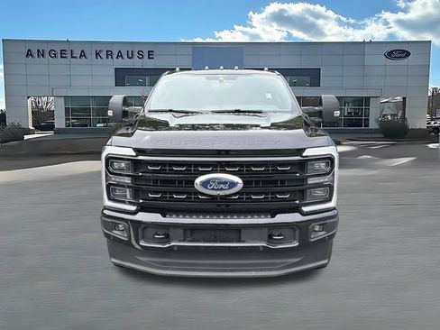 Used 2025 Ford F250 Platinum AWD/4WD image 2