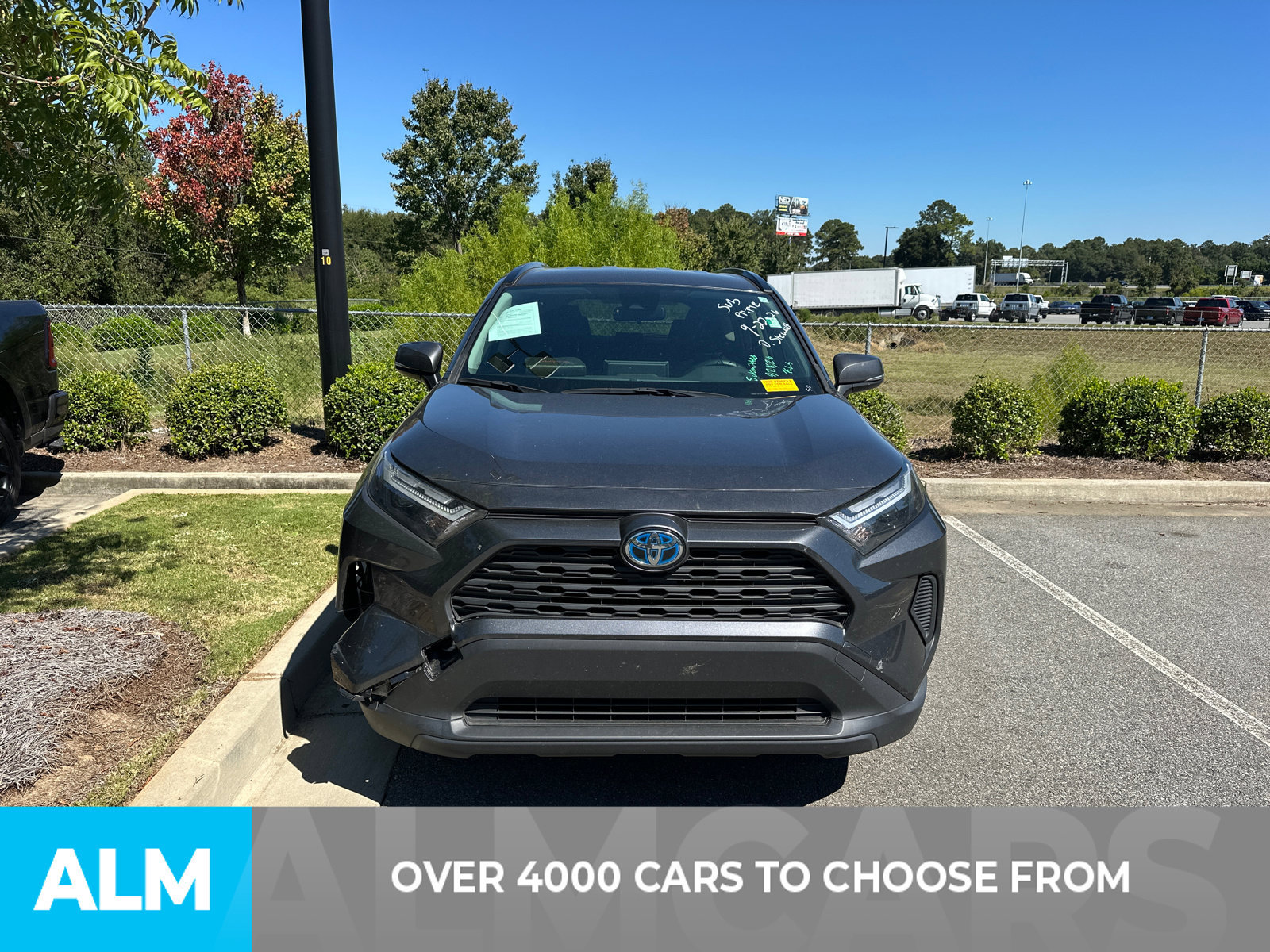 Used 2023 Toyota RAV4 LE AWD/4WD image 2