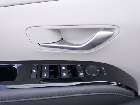 New 2026 Hyundai Tucson Limited image 29