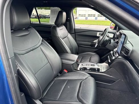 Used 2022 Ford Explorer ST w/ Equipment Group 401A AWD/4WD image 13