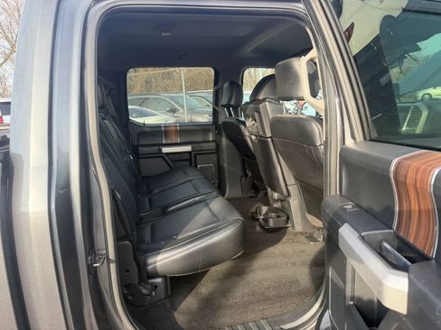 Used 2015 Ford F150 Lariat AWD/4WD image 30
