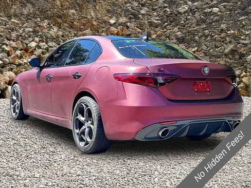 Used 2018 Alfa Romeo Giulia Ti w/ Quick Order Package 22X Lusso AWD/4WD image 11