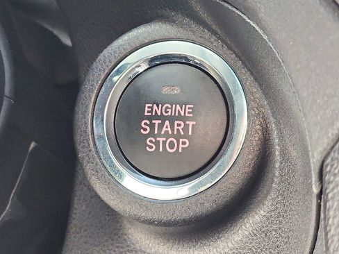 Used 2022 Subaru Ascent Limited w/ Technology Package image 23