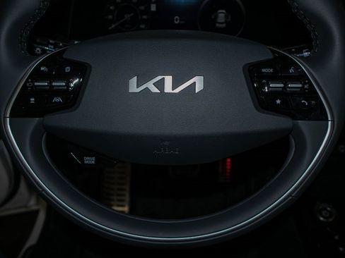 New 2023 Kia Niro Wave image 12