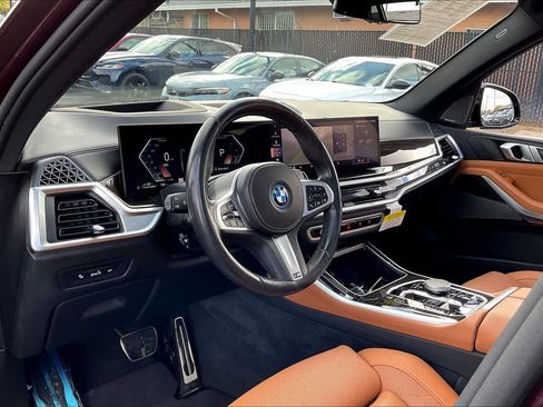 Used 2024 BMW X5 xDrive50e w/ M Sport Package image 17