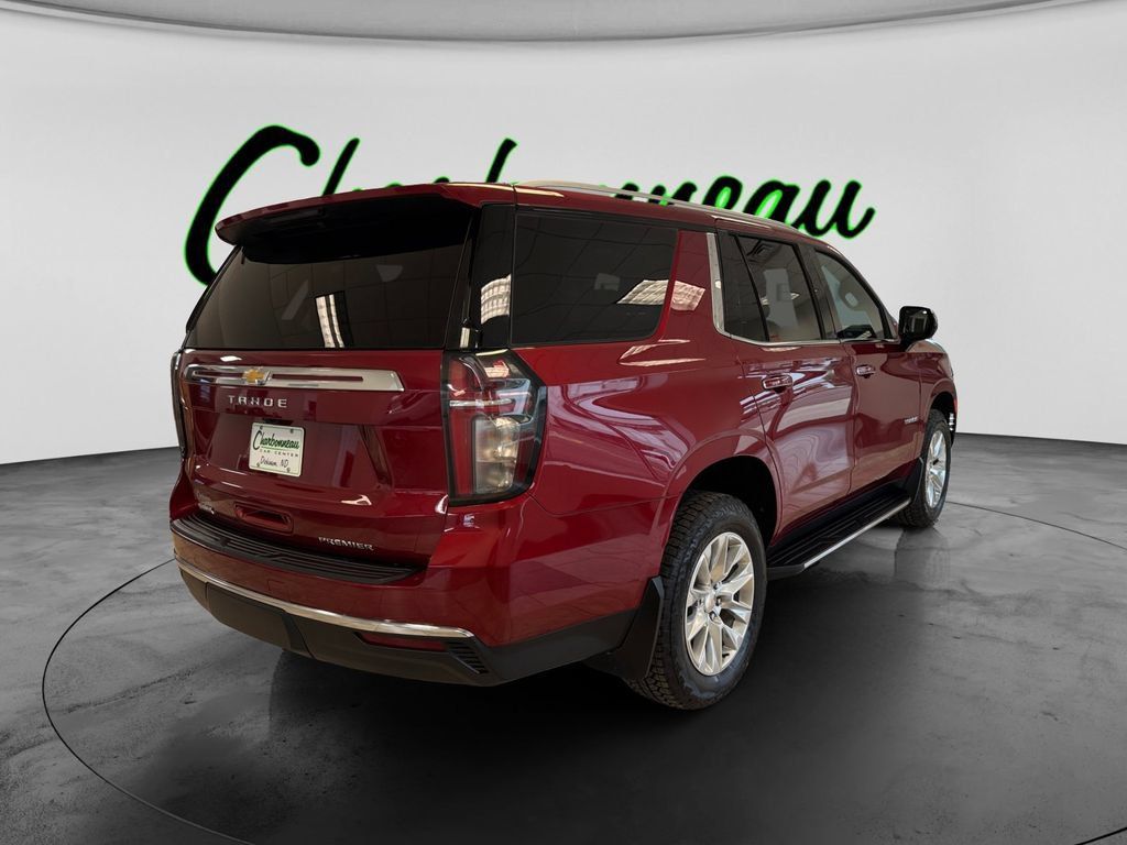 Used 2024 Chevrolet Tahoe Premier AWD/4WD image 5