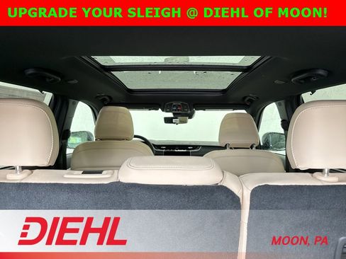 New 2025 Jeep Grand Cherokee Limited w/ Luxury Tech Group II image 10