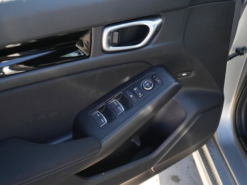 Used 2026 Honda Civic FWD Hybrid Sedan image 5