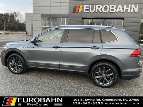 Used 2022 Volkswagen Tiguan SE image 30
