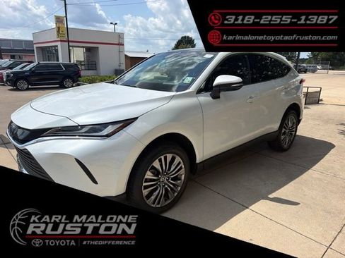 Certified 2024 Toyota Venza Limited AWD/4WD image 1