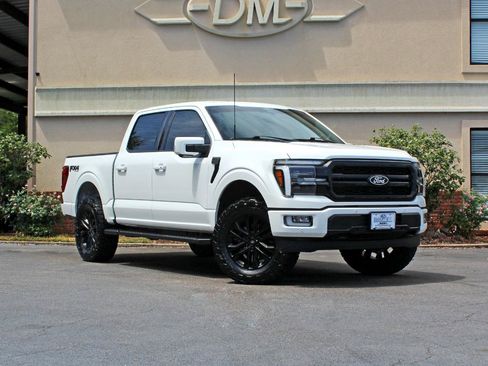 Used 2024 Ford F150 Lariat w/ Bed Utility Package AWD/4WD image 4