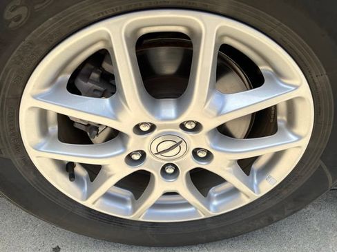 Certified 2023 Chrysler Pacifica Touring-L FWD image 7