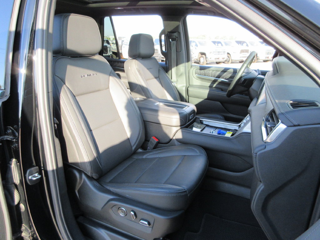 Used 2024 GMC Yukon Denali w/ Max Trailering Package AWD/4WD image 26