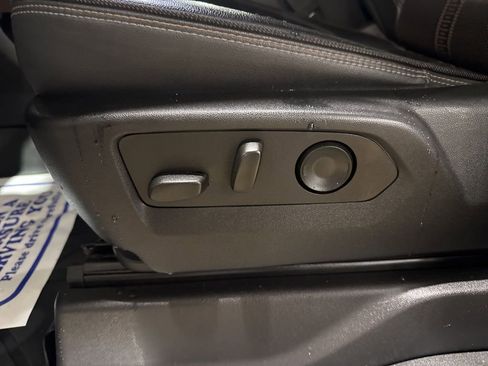 Used 2023 Chevrolet Silverado 1500 High Country w/ LPO, Dark Essentials Package image 14